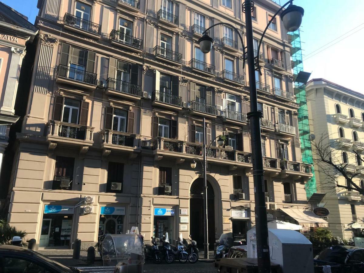 Borgo Santa Lucia Apartment Napoli Dış mekan fotoğraf