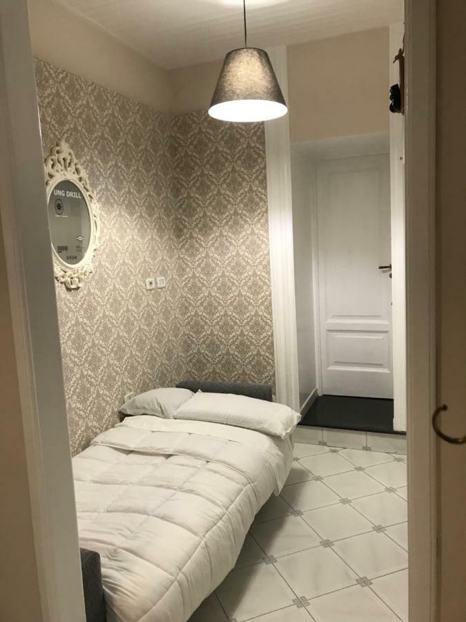 Borgo Santa Lucia Apartment Napoli Dış mekan fotoğraf