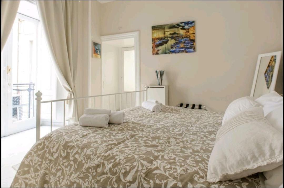 Borgo Santa Lucia Apartment Napoli Dış mekan fotoğraf