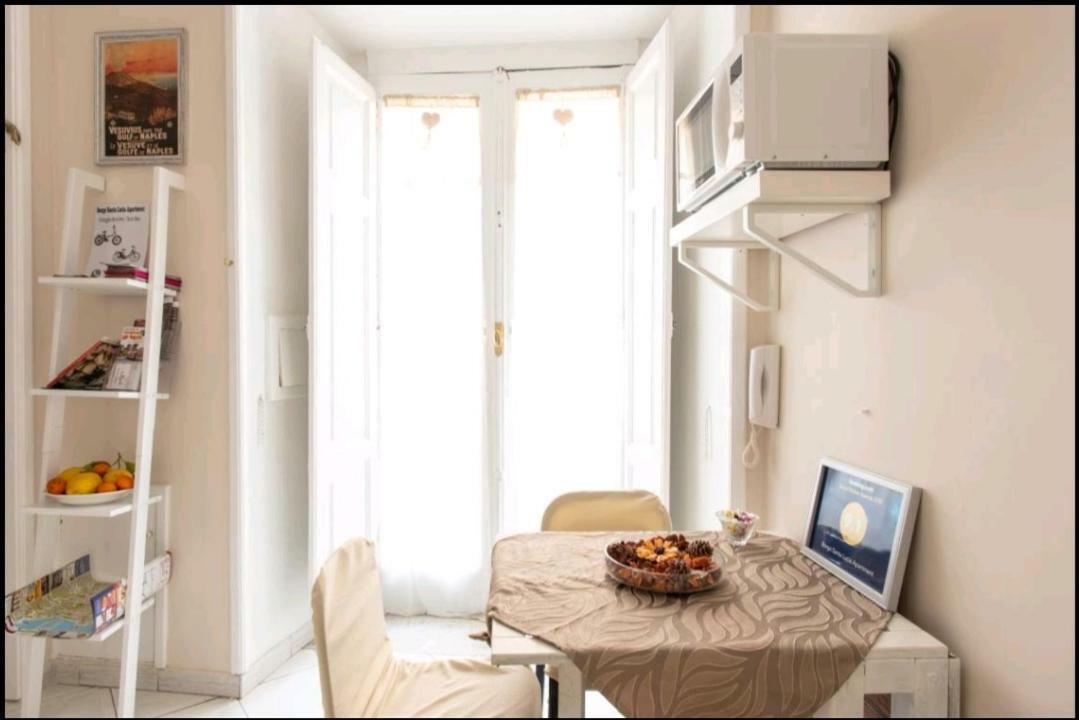 Borgo Santa Lucia Apartment Napoli Dış mekan fotoğraf
