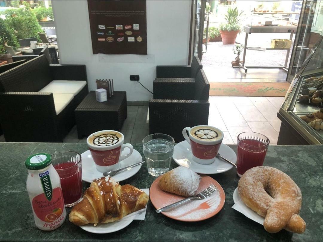 Borgo Santa Lucia Apartment Napoli Dış mekan fotoğraf